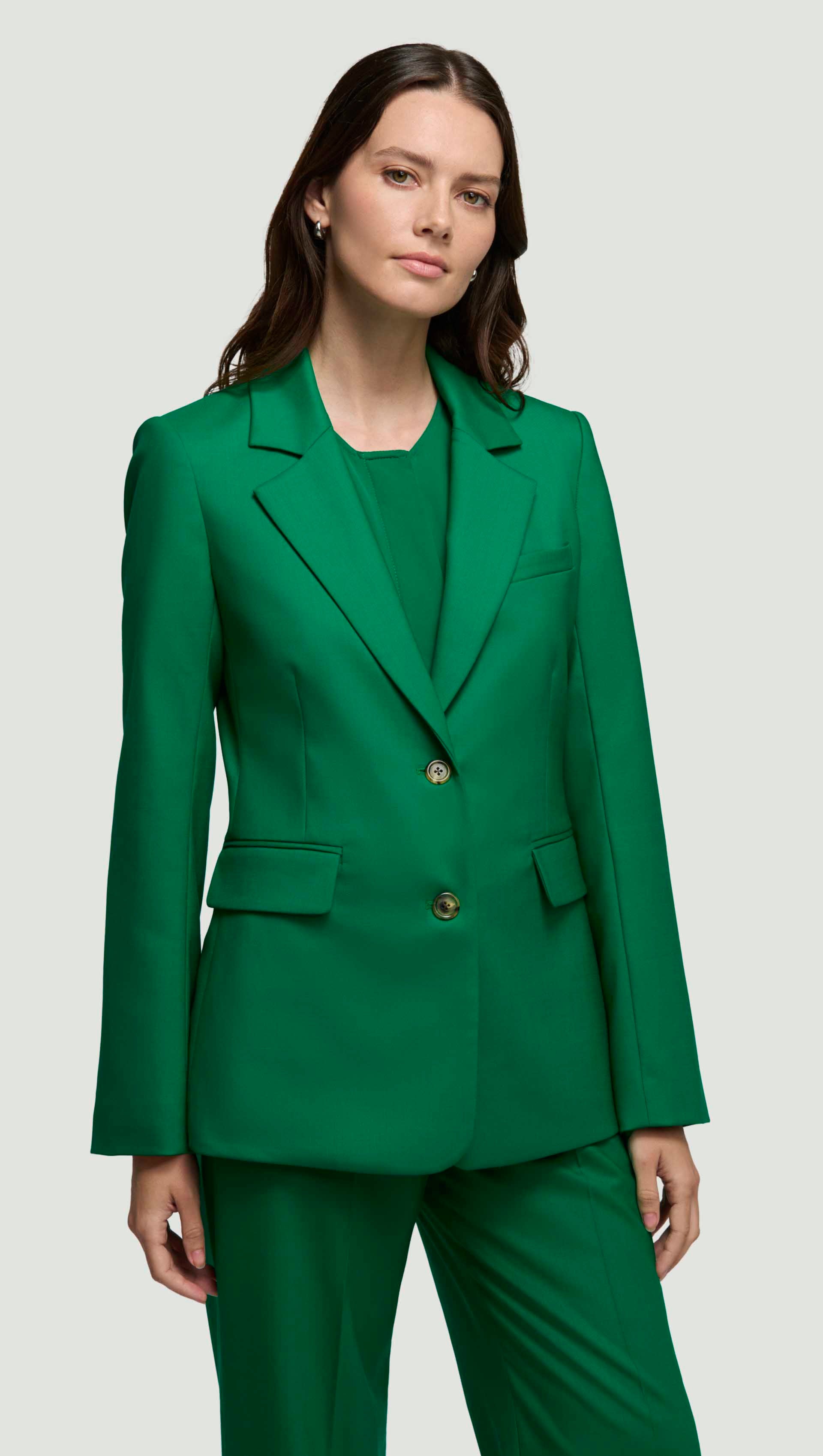 Two-Button Blazer in Seasonless Wool | Women's Blazer | Argent Two-Button Blazer in Seasonless Wool | Women's Blazer | Argent