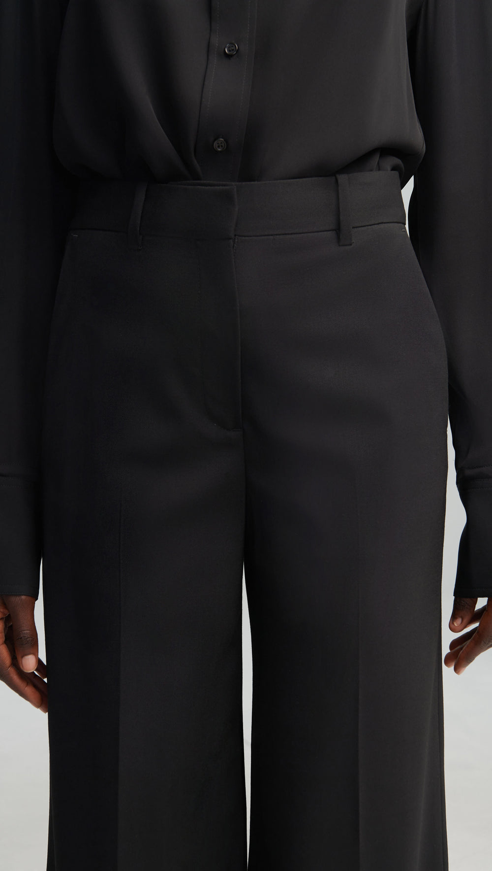Cropped Flare Trouser in Seasonless Wool | Black