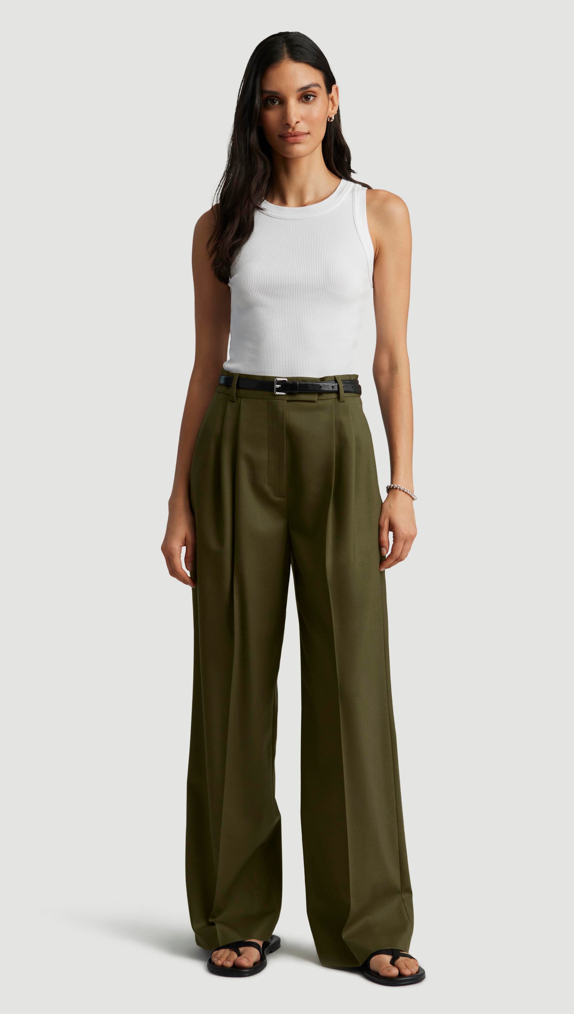 Pleated Trouser in Seasonless Wool | Pine Needle