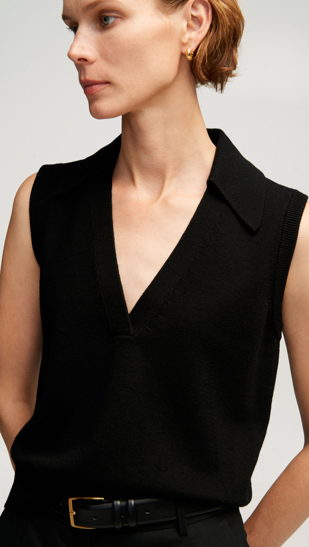 Collared Sleeveless Knit in Merino Wool | Black