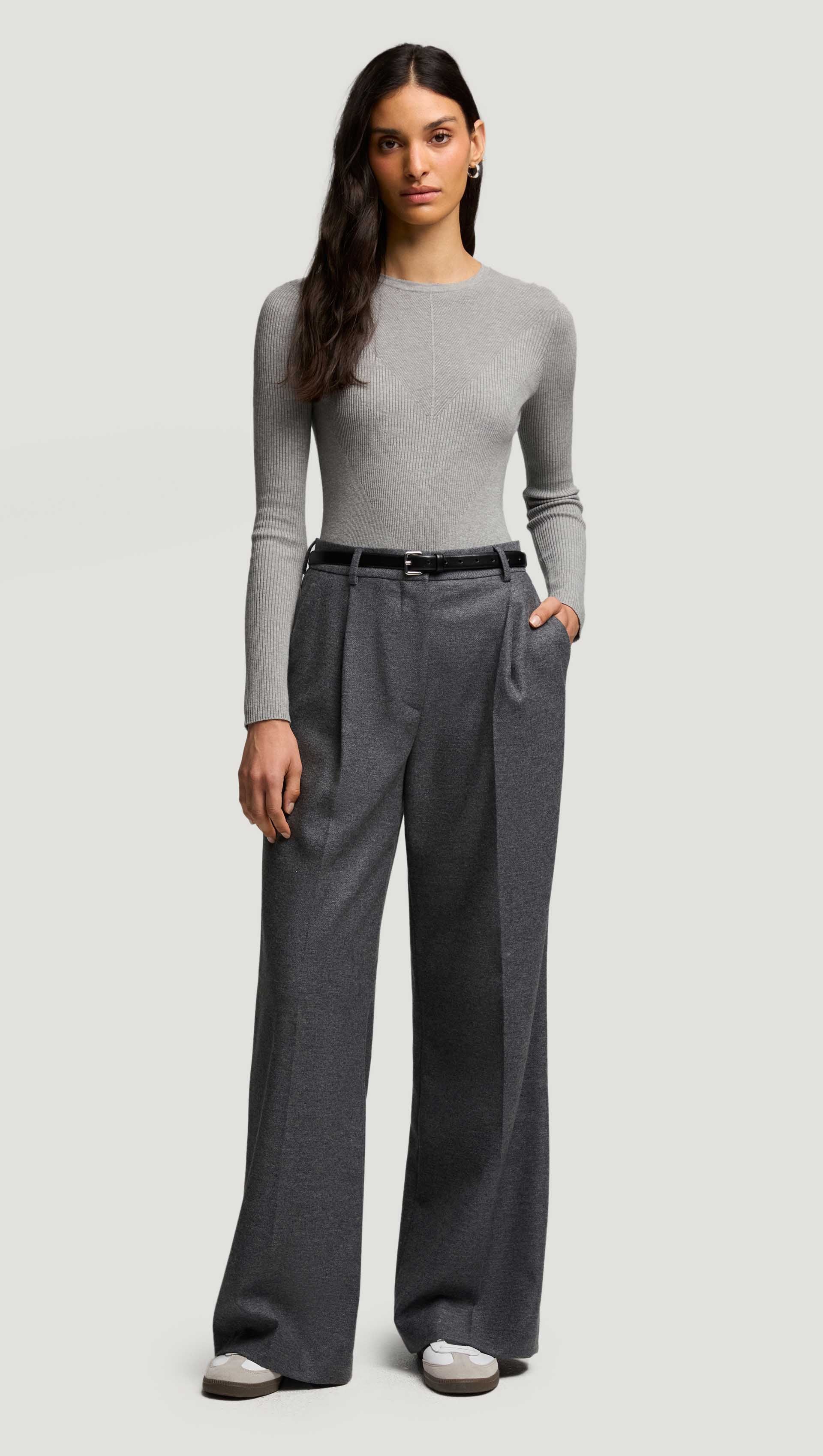 Single Pleat Trouser in Textured Wool | Grey Melange