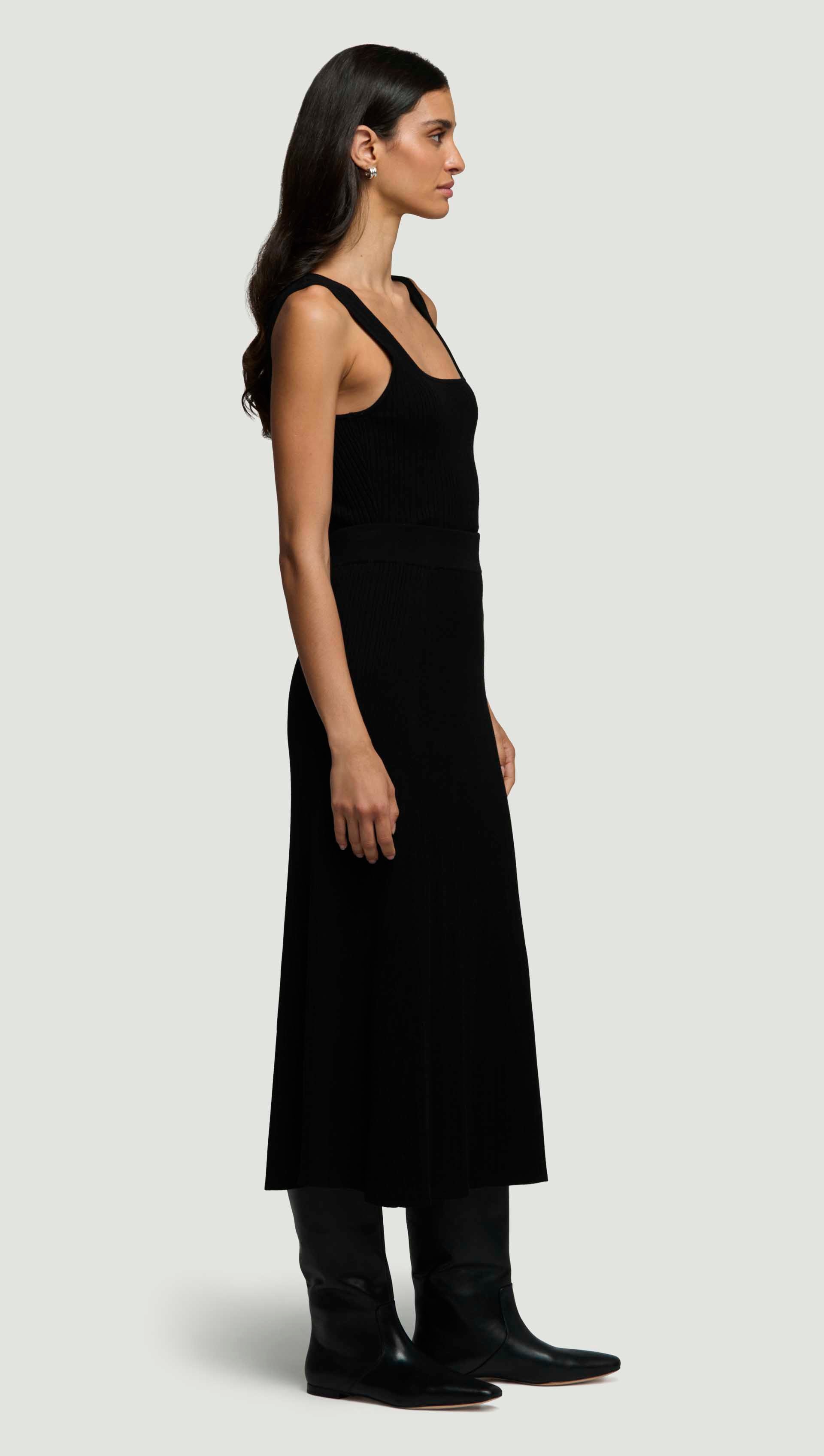 Ribbed Flare Skirt in Wool Blend | Women's Skirts | Argent Ribbed Flare Skirt in Wool Blend | Women's Skirts | Argent