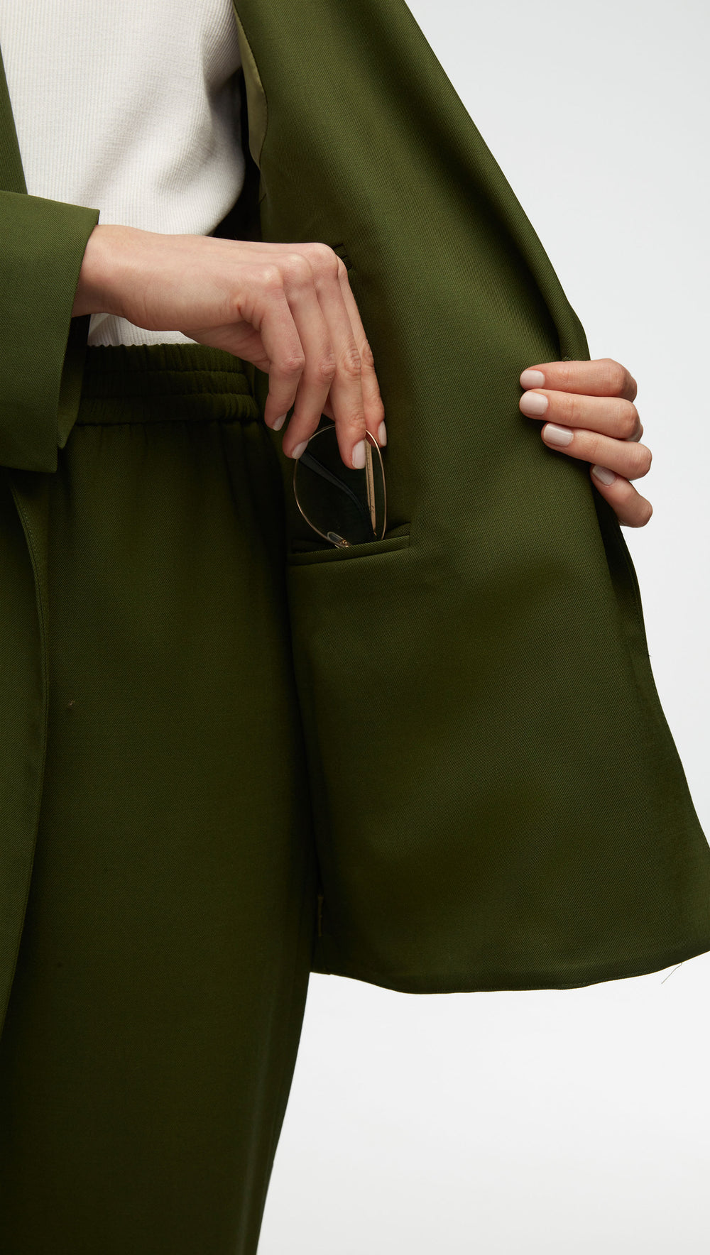 Belted Blazer in Seasonless Wool | Olive