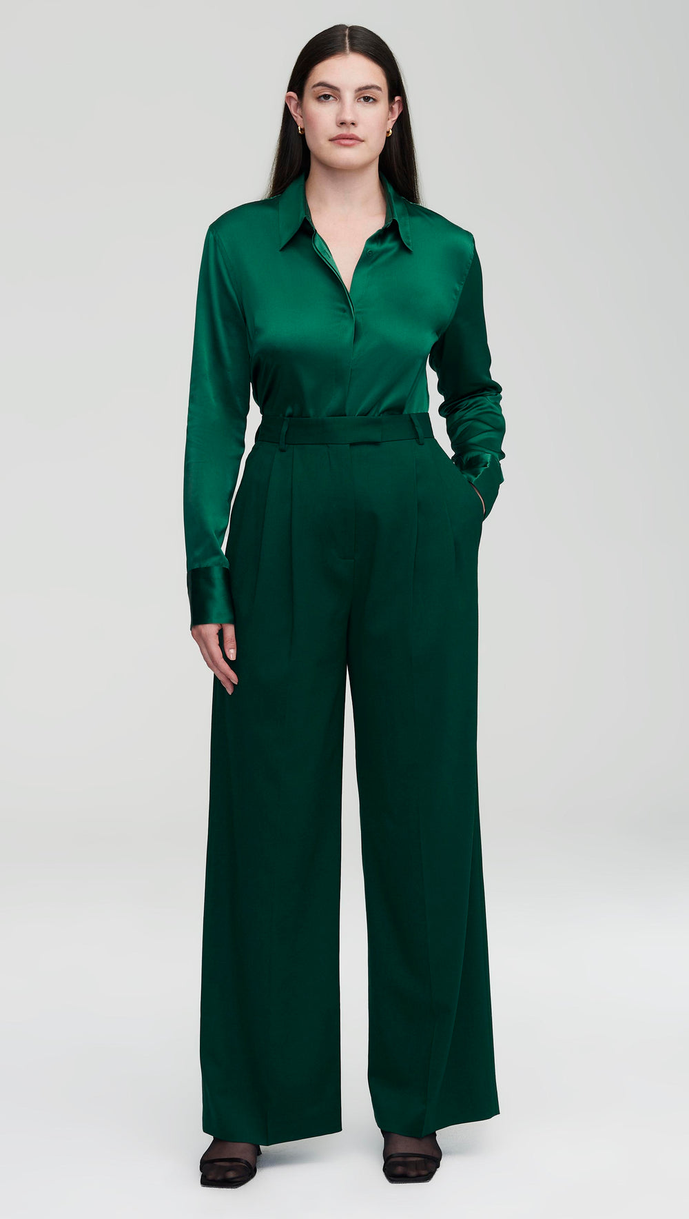 Pleated Trouser in Seasonless Wool | Emerald