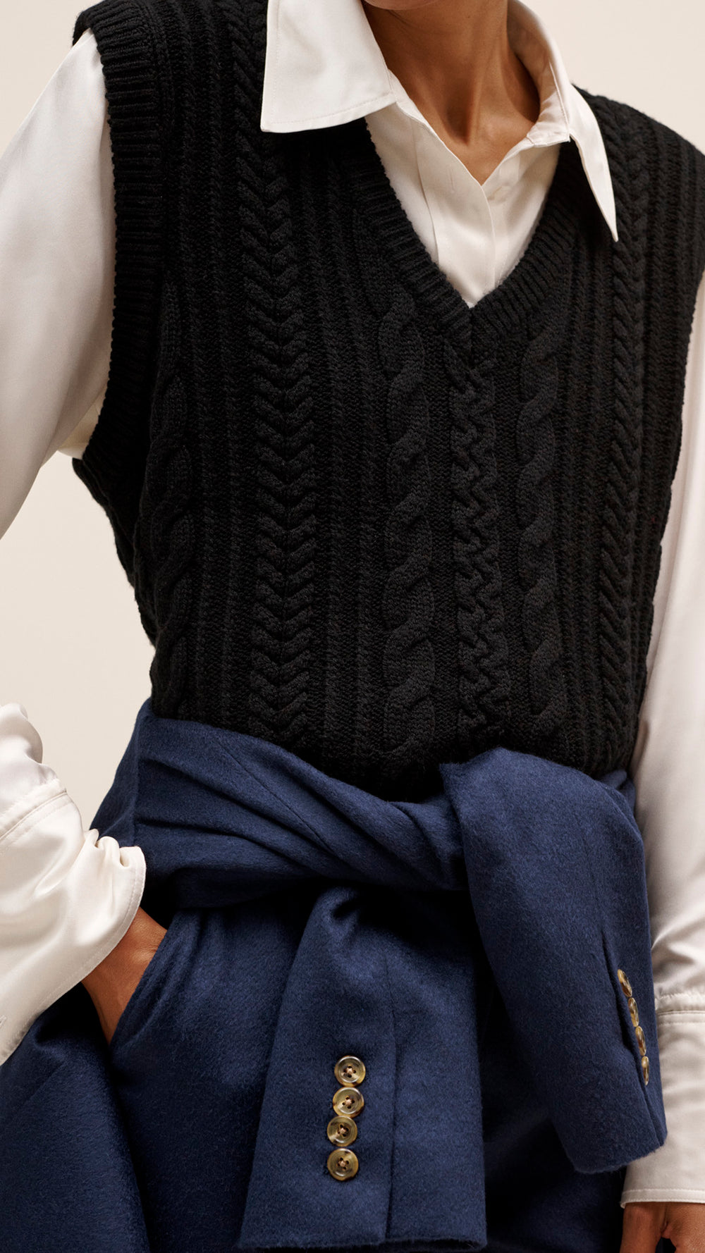 Cable Boyfriend Vest in Merino Wool | Black