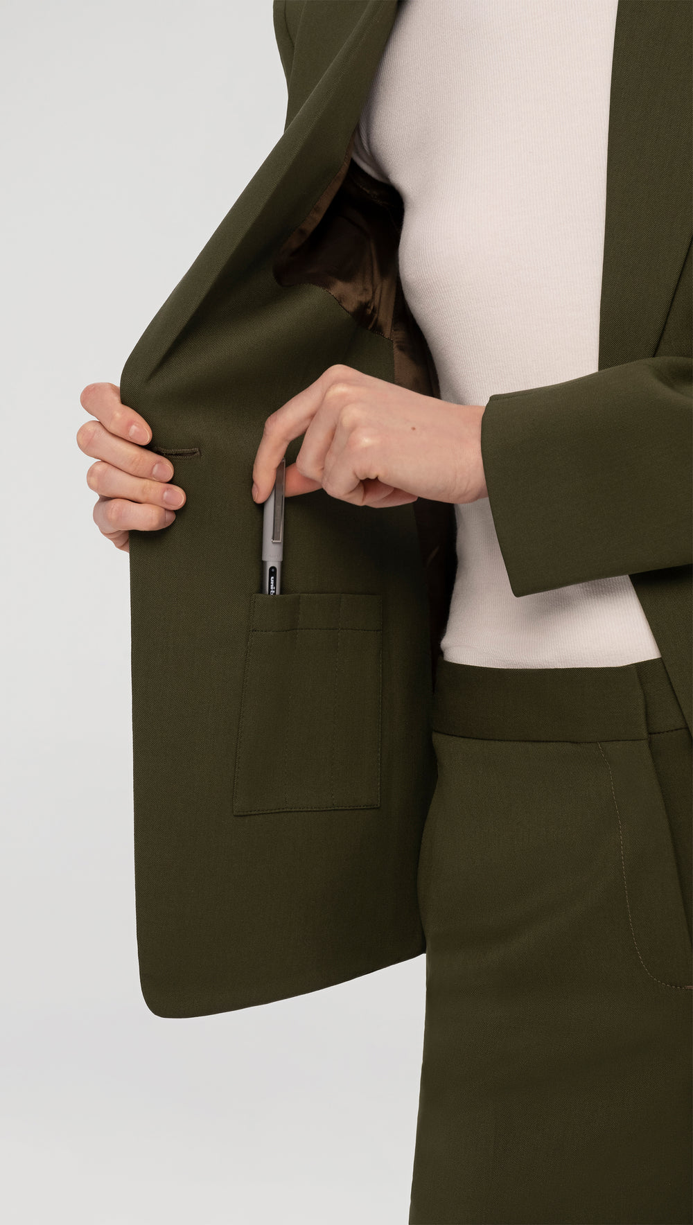 Single Button Blazer in Seasonless Wool | Olive